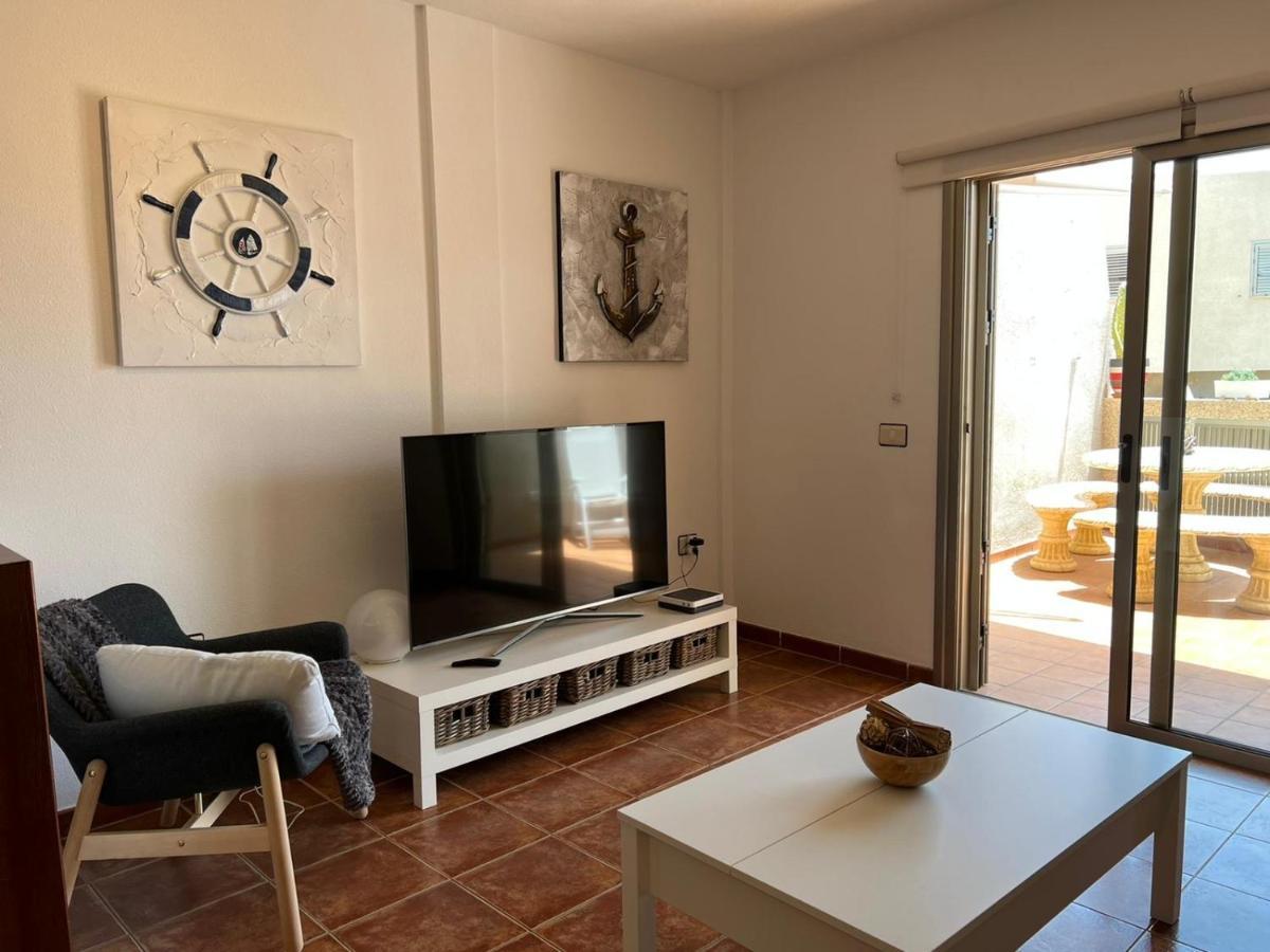 Apartamentos Vista Marina - El Medano Dış mekan fotoğraf