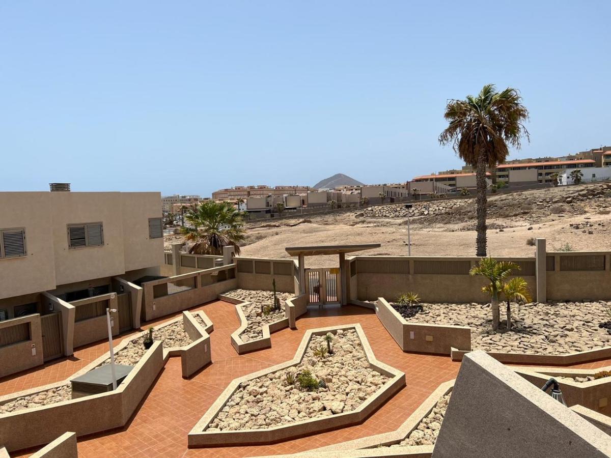 Apartamentos Vista Marina - El Medano Dış mekan fotoğraf